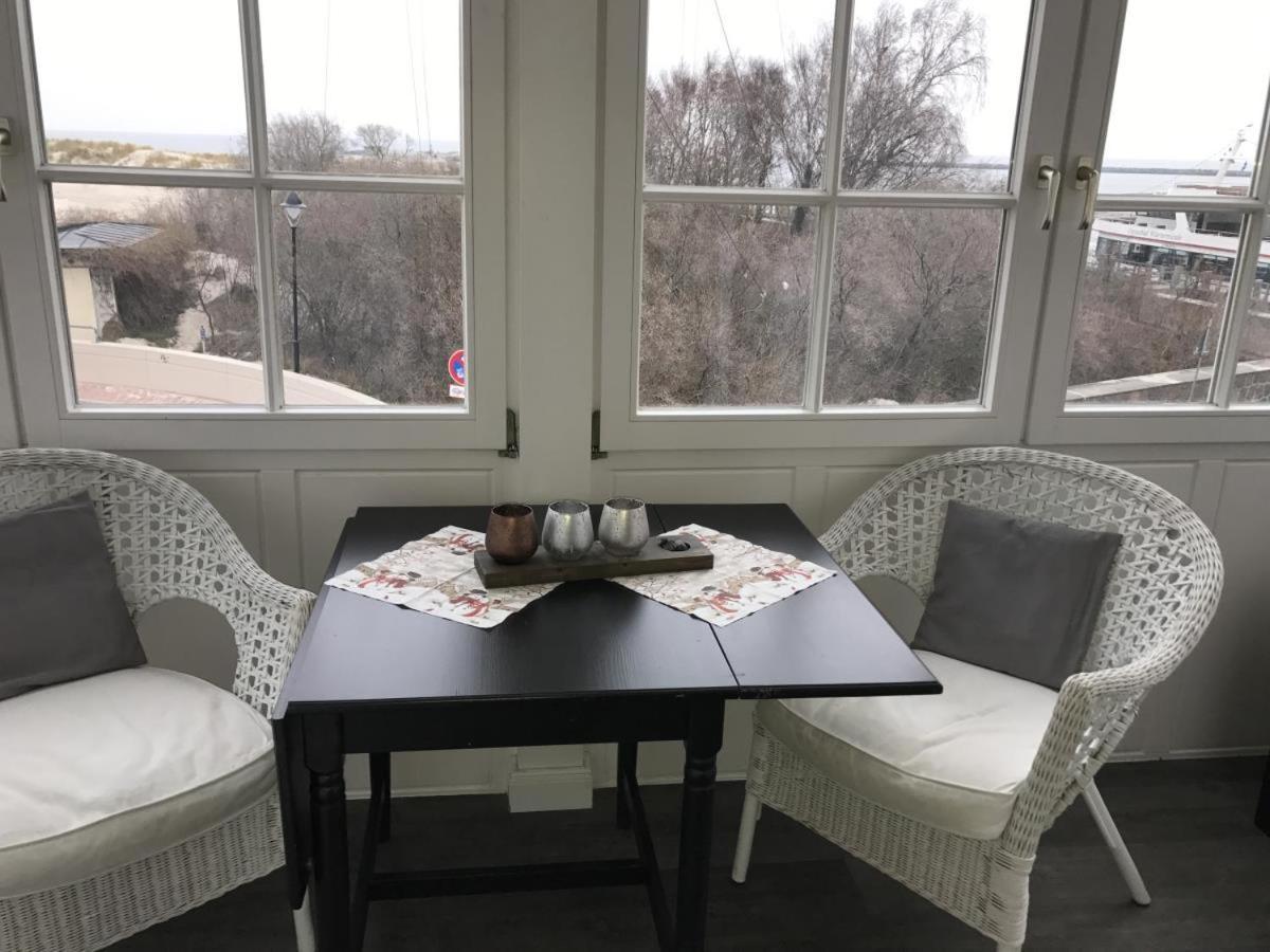 Vormann Jantzen, Direkt Am Leuchtturm Apartment Росток Екстериор снимка